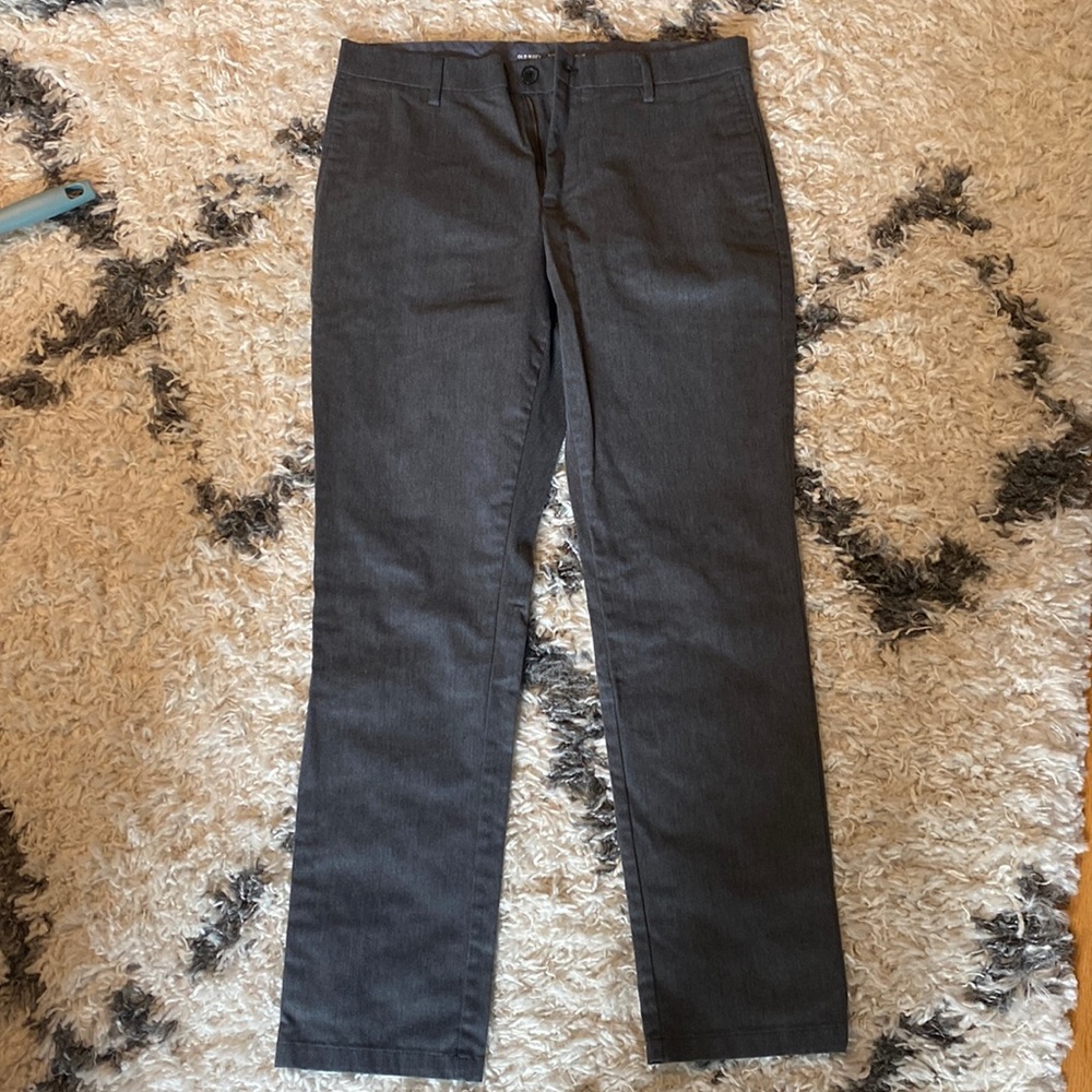 LIKE NEW Old Navy Slim 34x32 Pants